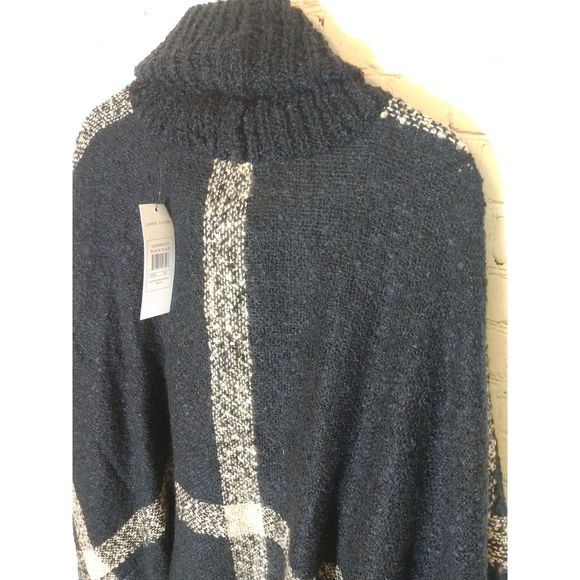 Larry Levine, Black & Tan Shawl, OS - Picture 6 of 7